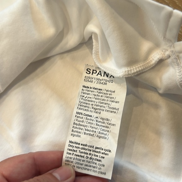 Spanx Tank Top - Picture 5 of 6